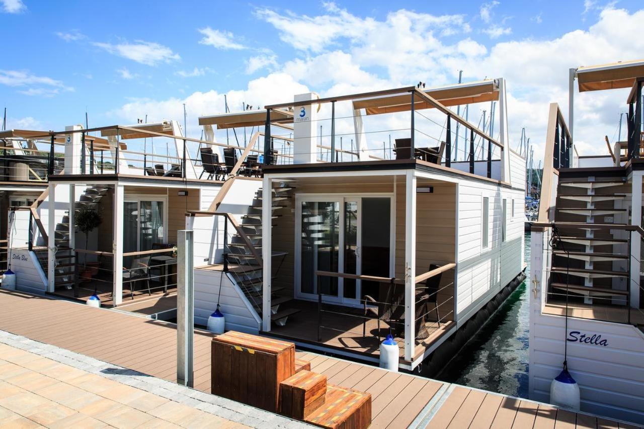 Floating House Sea Queen Portorož Kültér fotó
