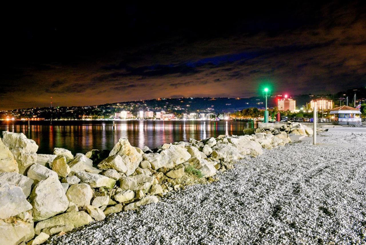 Floating House Sea Queen Portorož Kültér fotó
