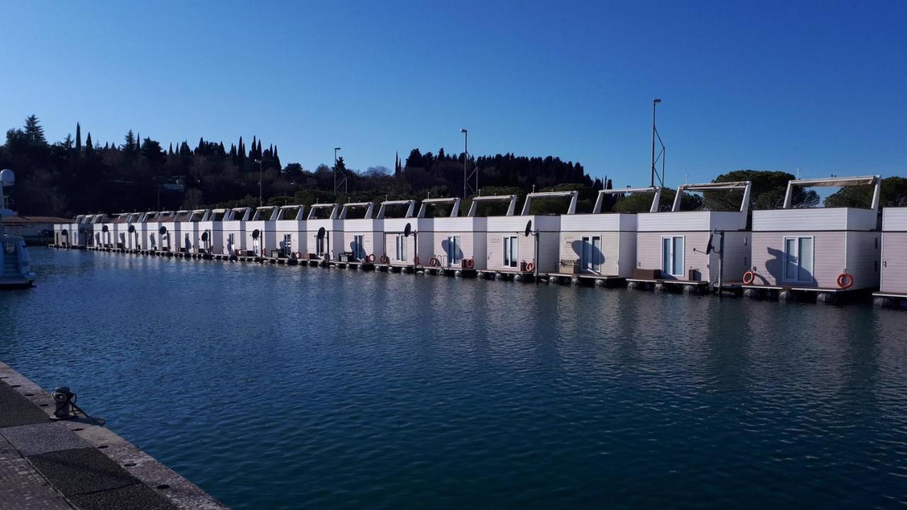 Floating House Sea Queen Portorož Kültér fotó
